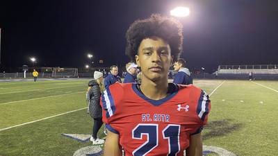 St. Rita’s strong defensive start leads to 27-14 Class 7A opener win over Geneva