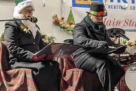 Oswego Christmas Walk to bring traffic delays on Friday, police say