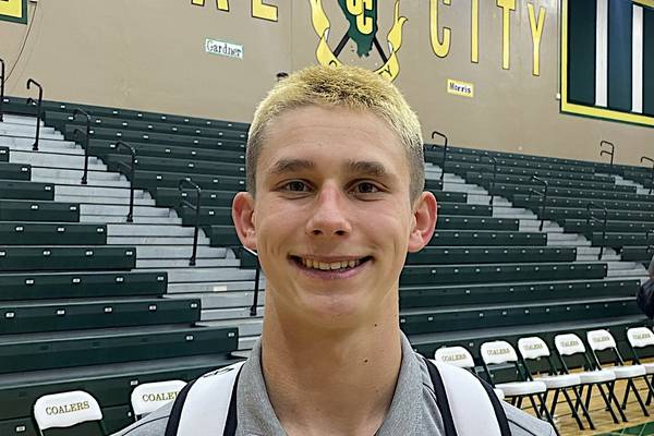 Coal City outlasts G-SW, Morris falls in Coal City Thanksgiving Tourney openers