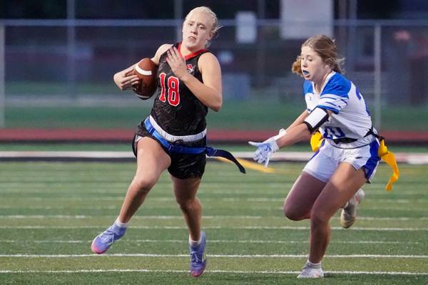 Yorkville, on Brooke Ekwinski scoring pass to Kayla Kersting, beats Geneva in OT thriller