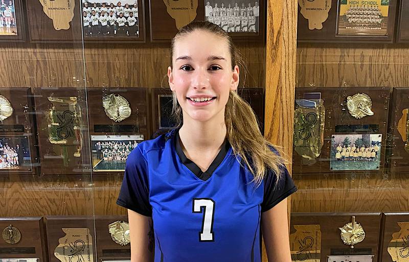 Brooke Gwiazda had five kills and four blocks to lead Peotone past Reed-Custer in the Class 2A Seneca Regional.