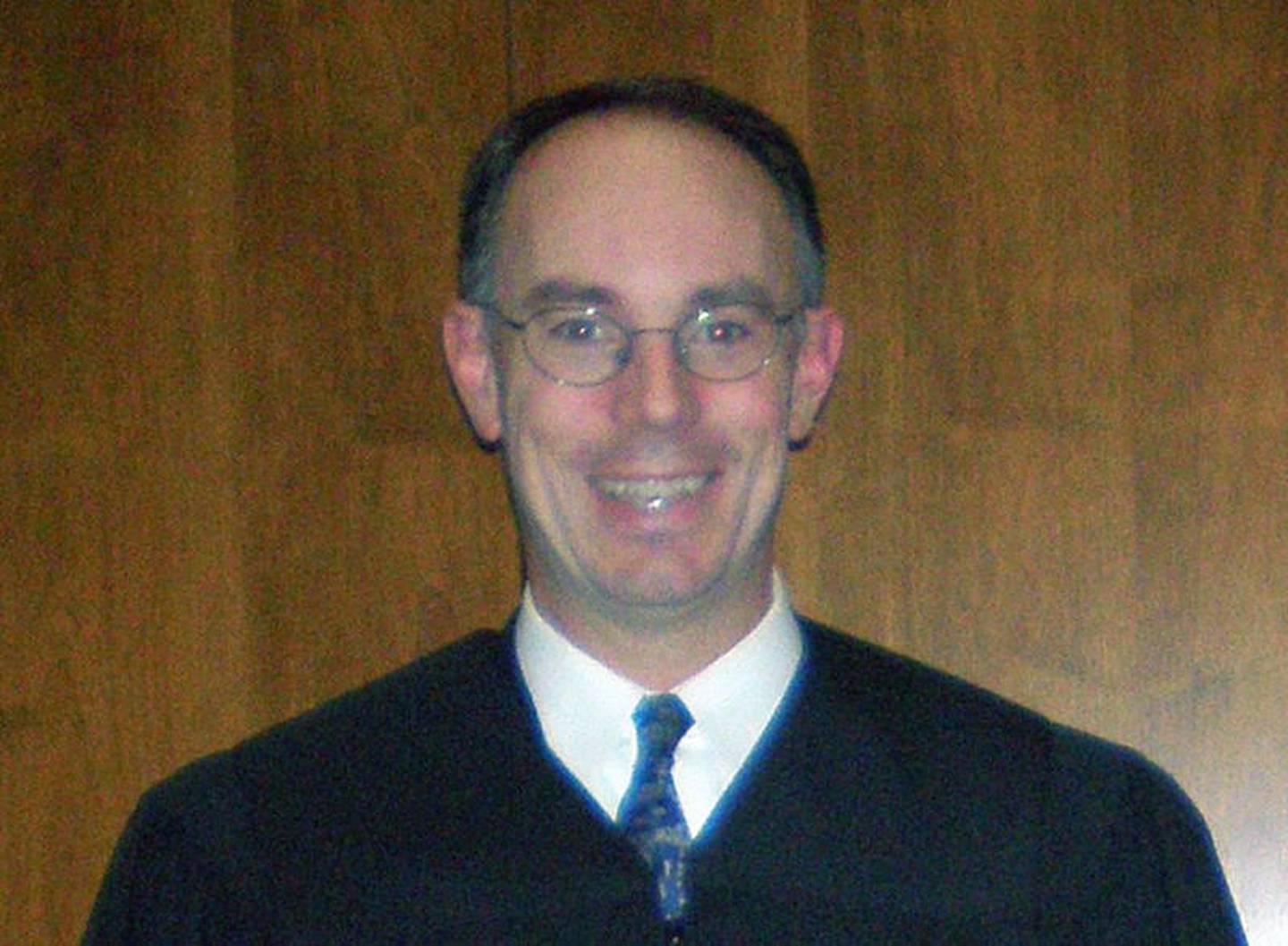 Hon. Robert M. Dow, Jr. (’83): Joliet Catholic High School

• Valedictorian and Hillman of the Year JCHS 1983.

• Graduated summa cum laude from Yale University (’87).

• Rhodes Scholar at Oxford University; Master of Business Administration in International Relations (’90).

• Graduated cum laude from Harvard Law School (’93).

• Doctorate in international relations from Oxford University (’97).

• Former law clerk in the United States Court of Appeals in Chicago; former associate and partner at Mayer Brown LLP.

• Current Judge on the United States District Court for the Northern District of Illinois (2007-present).