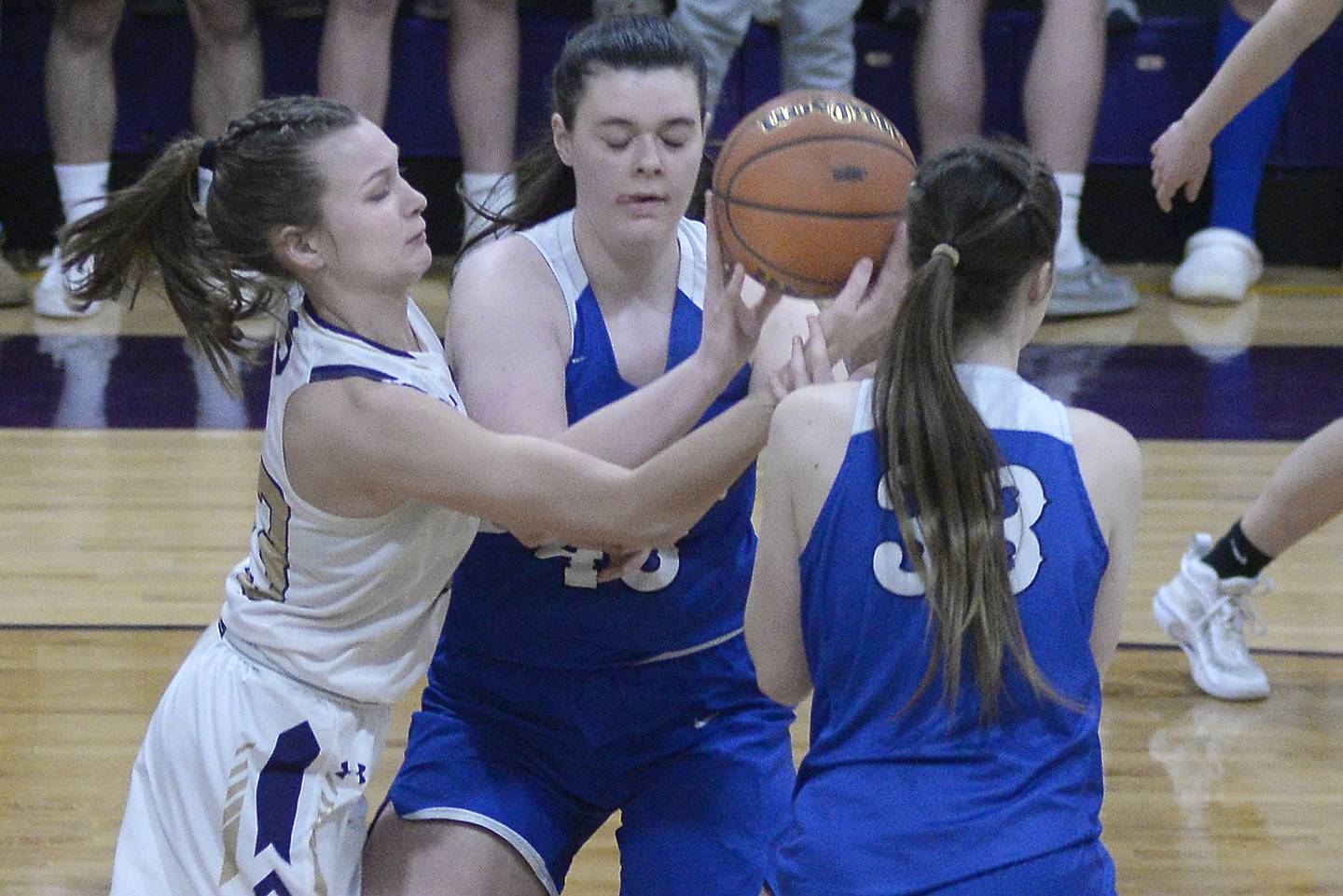 Serena’s Jenna Setchell tries to steal the ball from Hinkley Big Rock’s Devin Werner 1st period during the Class 1A Sectional on Tuesday, Feb. 21, 2023 at Serena High School.