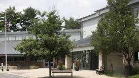Yorkville Library hosts stories in the park Wednesdays
