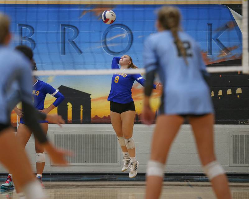 Photos Lyons vs. Willowbrook volleyball Shaw Local