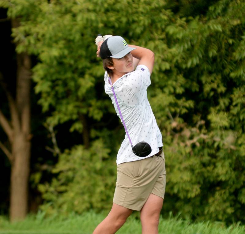 Rochelle's Alex Dyer watches a tee shot on Wednesday, Sept. 3, 2025 during a match with Oregon at Silver Ridge Golf Course.