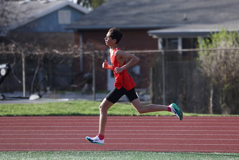 Bradley-Bourbonnais' Kyler Savini maintains his lead to take first in the 3200-meter race during the Boilermaker Invite on Thursday, April 3, 2025.