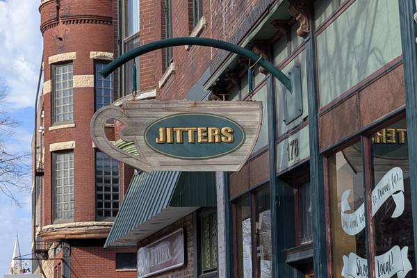 Joliet’s Jitters coffee shop wants your books for cafe libary
