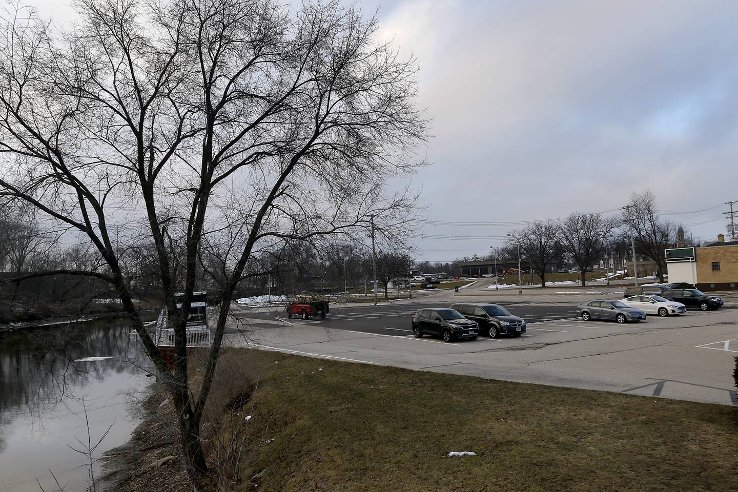 The McHenry City Council has a "handshake" agreement with Geneva-based Shodeen Group LLC to develop a roughly pie-wedge shaped area between Green Street, Elm Street and Boone Creek in McHenry. The developer is also eyeing the former city hall site across Boone Creek - which it does not have an agreement in place for.