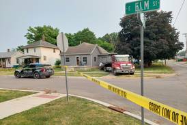 Man killed in Streator after cars exchange gunfire Sunday afternoon