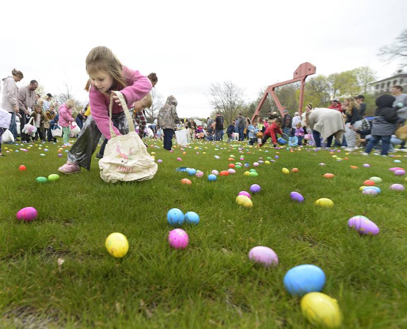 The Easter Egg Hunt sponsored by the Ottawa Special Events promised and delivered a fun filled morning Saturday as hundreds of children participated in the Easter tradition of finding Easter Eggs during a hunt at Allen Park in Ottawa.