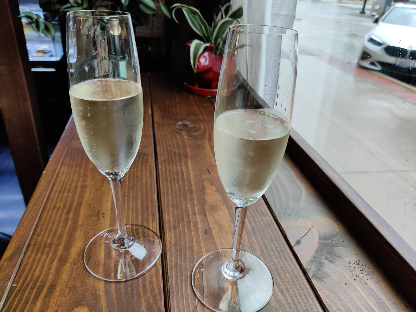 A sparkling wine split at Vintage 53 in St. Charles.