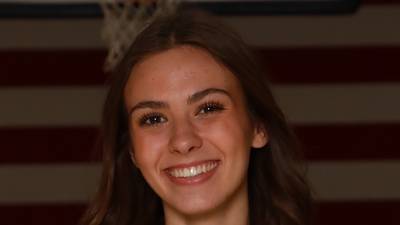 Back from knee injury, Macie Lofgren aids Sterling’s win over Alleman