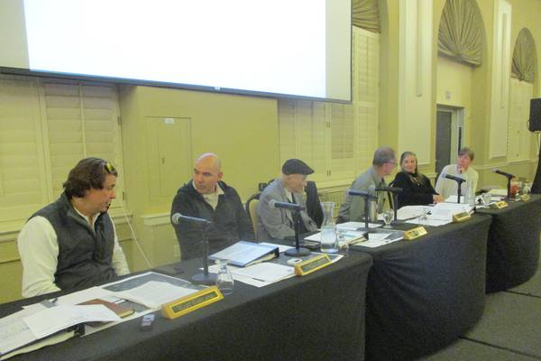 Will County commission says no in advisory vote on 6,100-acre solar complex