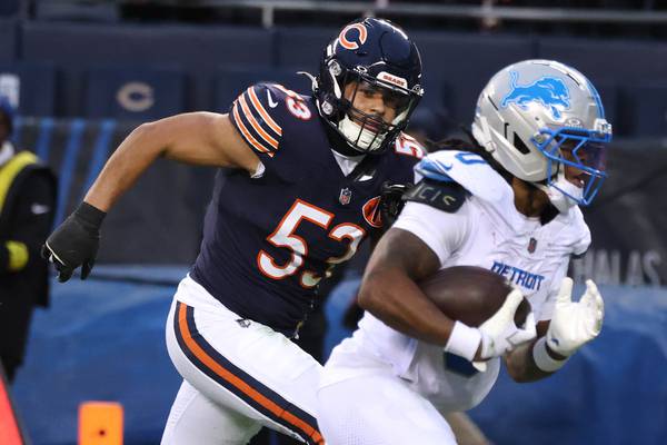 Chicago Bears’ TJ Edwards, Colston Loveland win annual Brian Piccolo Award