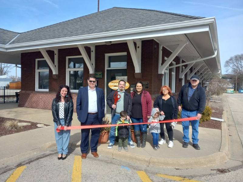 The Grundy County Chamber held a ribbon cutting for Quality First Inspections March 15 with its Ambassadors and the City of Morris. Left to right: Chamber CEO Christina Van Yperen, Mayor Chris Brown, Quality First Owner Mark Stelmack, sister Brandi Backulich, Mark's son, niece and his parents gathered for the ribbon cutting ceremony at the Chamber's Morris office.