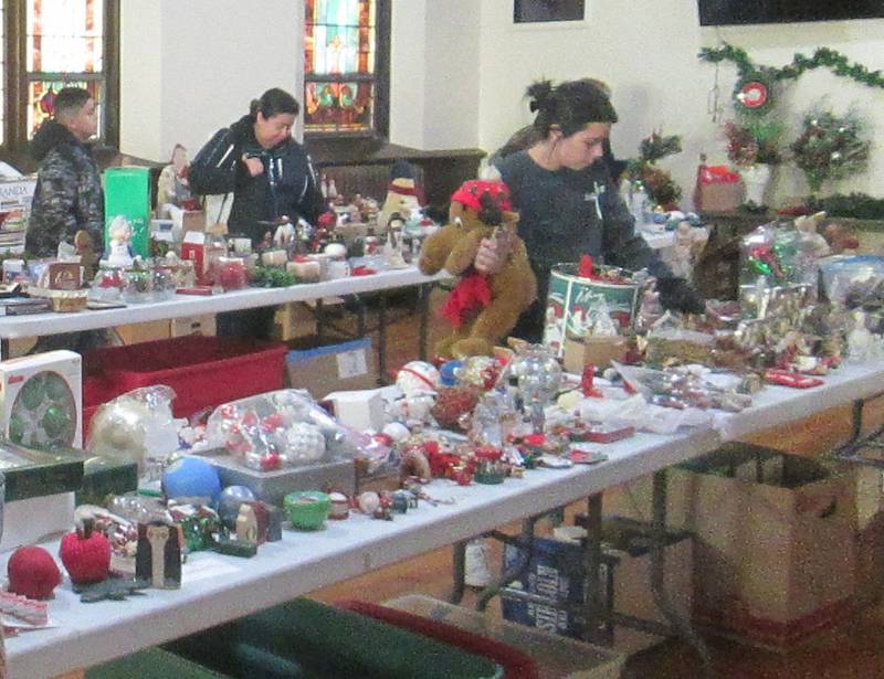 Many shoppers visited the Plano Methodist Church Christmas Sale on Nov. 18.