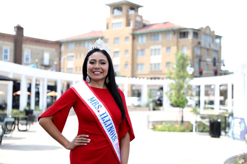 St. Charles resident Alicia Manzanares was crowned Mrs. Illinois American 2024 June 15, 2024. Alicia will represent Illinois in the Mrs. American pageant in Las Vegas on Aug. 27, 2024. She intends to use this platform to further highlight her long-standing commitment to education advocacy.