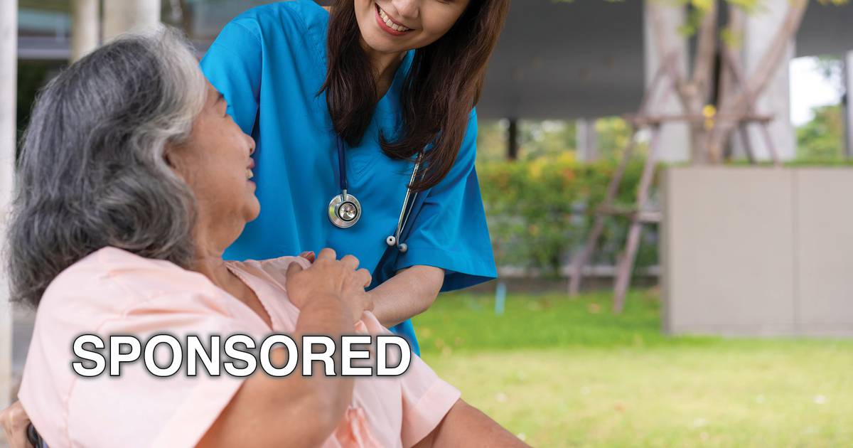 Transitioning to Memory Care: A Guide for Families from Alden Courts of