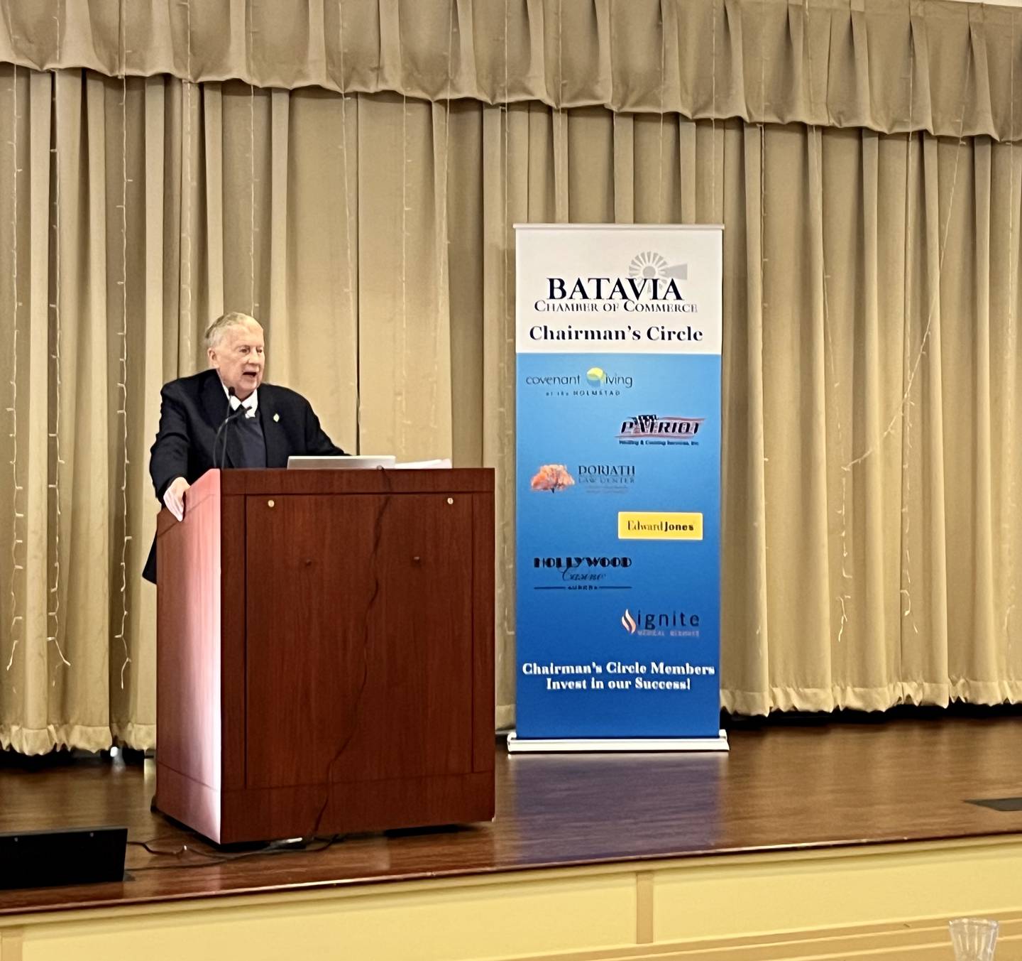 Batavia Mayor Jeff Schielke speaks during the "2025 State of the Community" address at The Holmstad in Batavia on Nov. 06, 2025.