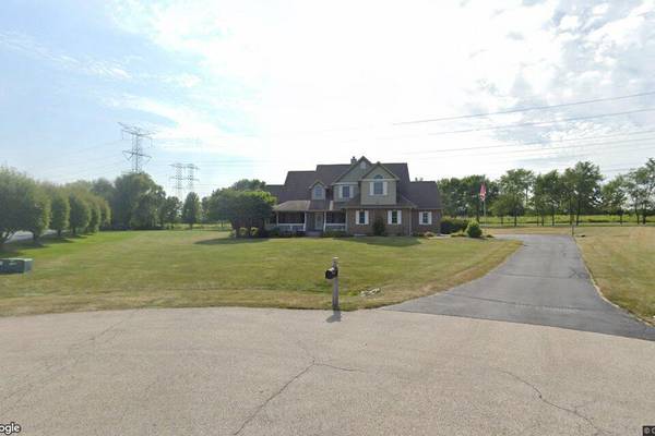 Residential home sells in Crystal Lake for $580,000