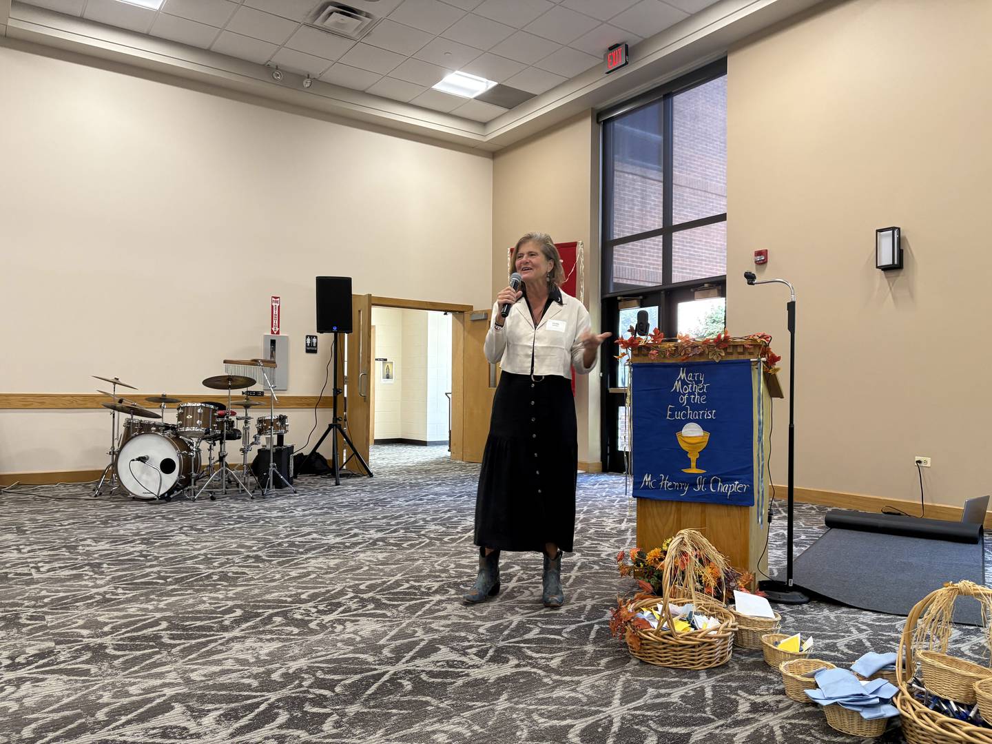 Cindy Govekar speaks at the Magnificat prayer breakfast in Crystal Lake Oct. 11, 2025.