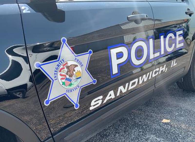 Sandwich police squad car