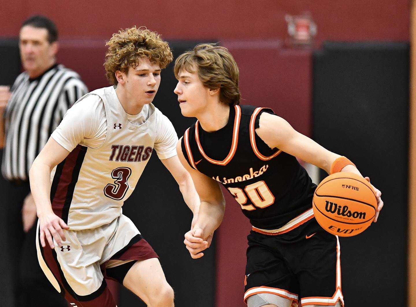 Minooka's Graham Lee (20) drives to the basket during the conference game against Plainfield North on Friday, JAN. 30, 2026, at Plainfield.