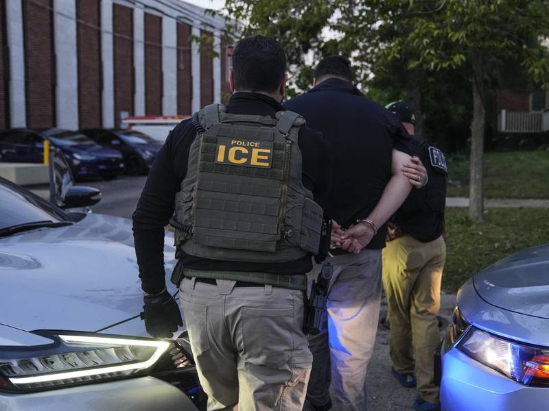 St. Charles resident group says they’re urging City Council to limit public space for ICE raids