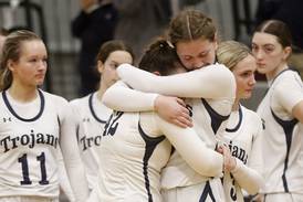 Girls basketball: St. Viator’s defense sinks Cary-Grove in Class 3A sectional semifinal