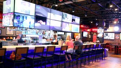 Best sports bars for watching football playoff games 