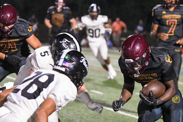 CCL/ESCC Week 9 Notebook: Montini makes history, Joliet Catholic stuns Providence