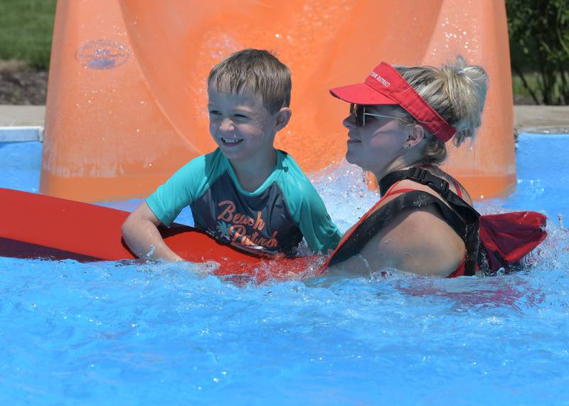 St. Charles Park District’s first-ever Aquatics Job Fair is set to make a splash from 1 to 3 p.m. Friday, March 1, 2024 at the Baker Community Center Auditorium, 101 S. Second Street.