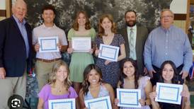 Morris Rotary awards 8 scholarships to high school students
