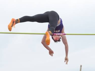 Photos: Oregon Hall of Fame Hawk Classic track meet