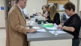 Kendall County area candidate hopefuls file nominating papers