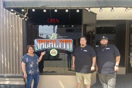 Sterling Mexican restaurant El Jacalito moves to larger location