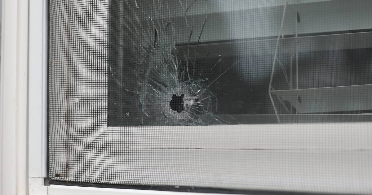 More than 40 shots fired in Joliet shooting on Center Street – Shaw Local