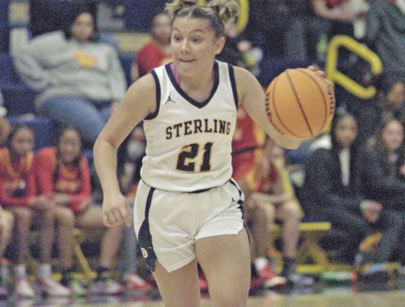 Sterling's Jaelynn James brings the ball up court.Western Big 6 conference champions Sterling hosted Rock Island in girls basketball. The action took place Thursday, February 13, 2025 at Musgrove Fieldhouse at SHS.