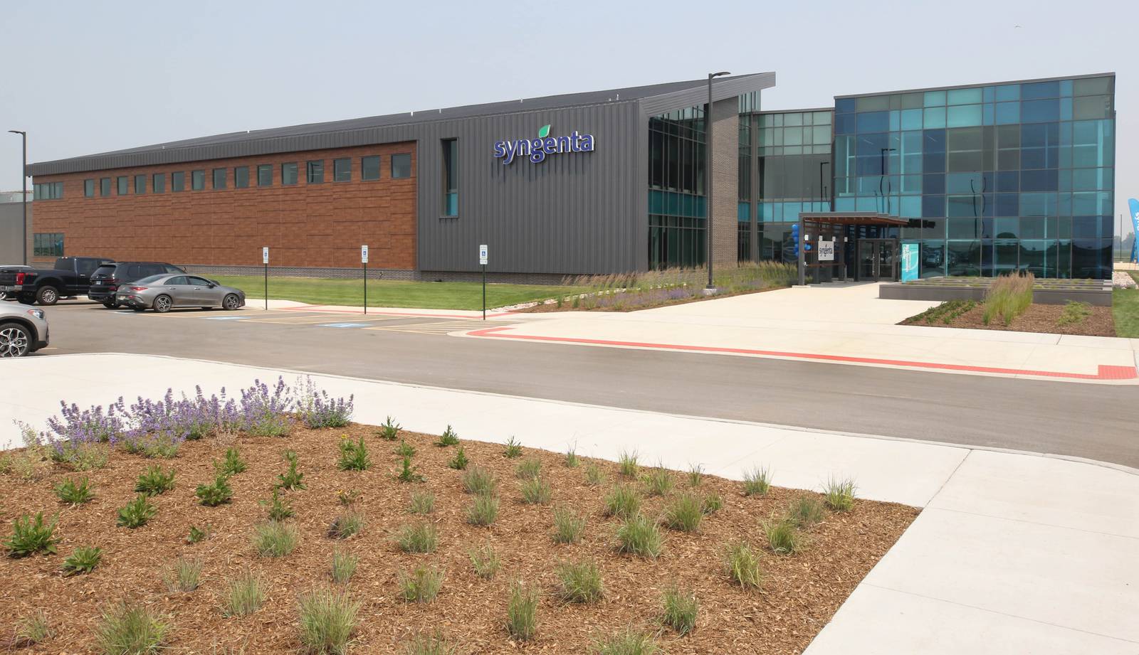 Photos Syngenta Seeds Research and Development Innovation Center in