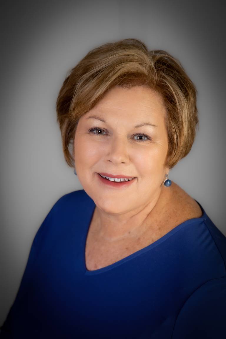 The Community Foundation for McHenry County announced it has hired Bev Thomas as a part-time community outreach liaison.