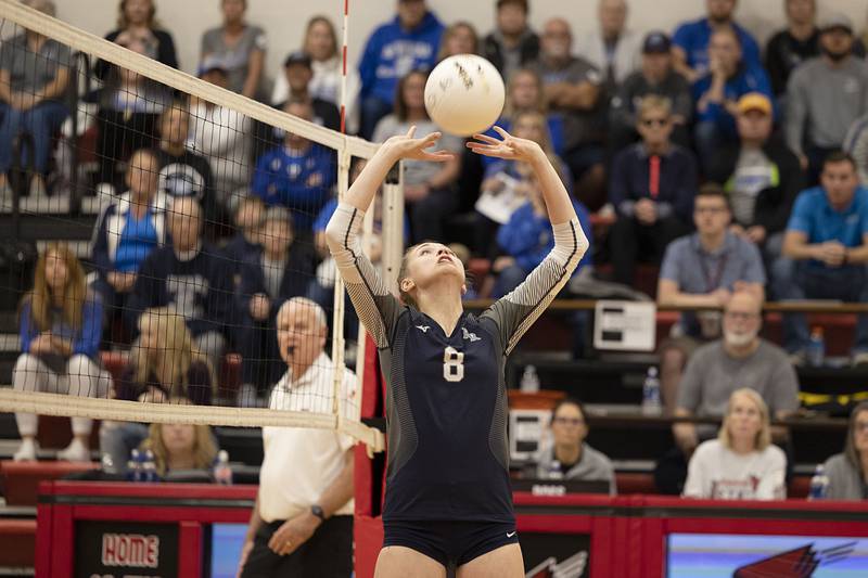 River Ridge’s Gwen Miller sets the ball Wednesday, Nov. 2, 2022 in the sectional championship game against Newman.