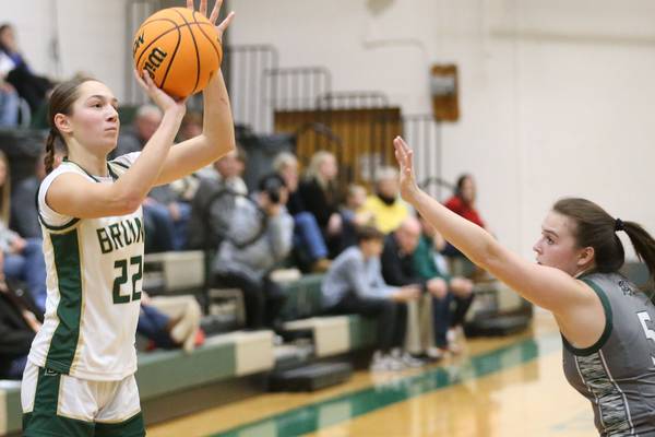 Freshman Hannah Heiberger hits 3 with 4.8 seconds left to lift St. Bede over Midland