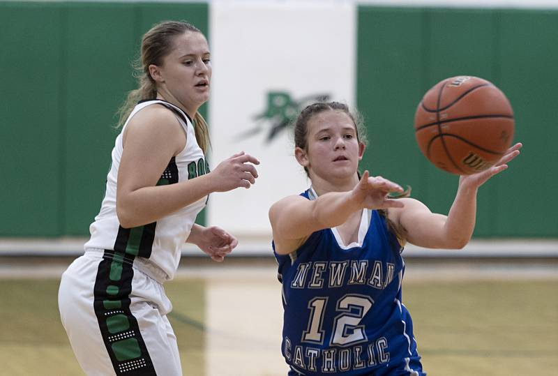Newman’s Lucy Oetting makes a pass against Rock Falls Thursday, Nov.17, 2022.