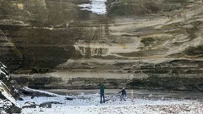 Photos: Lack of precipitation cancels Starved Rock ice climbing
