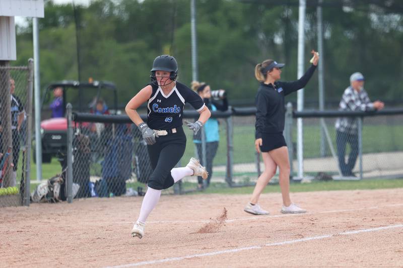 Clifton Central's Emily Ponton rounds third to score during Central's 9-3 victory over St. Anne in the Class 1A Dwight Regional quarterfinal game at Central High School.