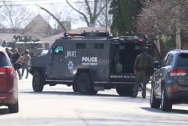 Armed man in Joliet remains in standoff with police
