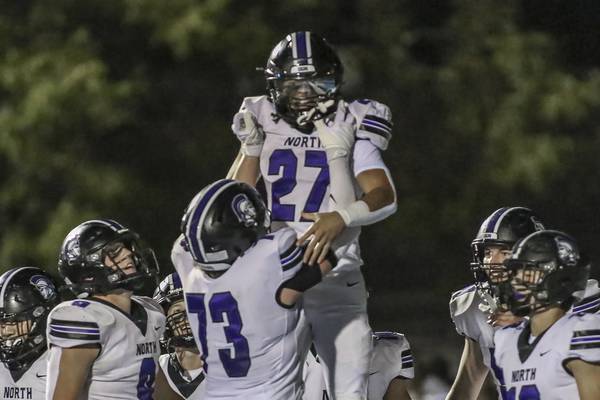 Downers Grove North’s Kevin Jay steps in at QB, helps lead blowout of Downers Grove South