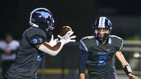 Even with collision, Deon Davis leads late heroics for Downers Grove South against Willowbrook