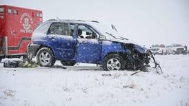 Wild weekend weather saw high winds, snowfall – and a near 50-degree temperature drop – in McHenry County area